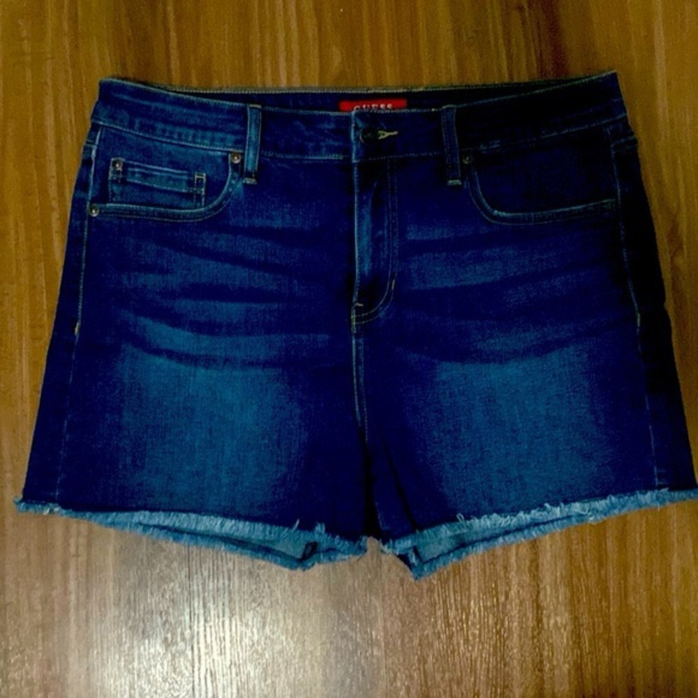 Guess Jean Short pre